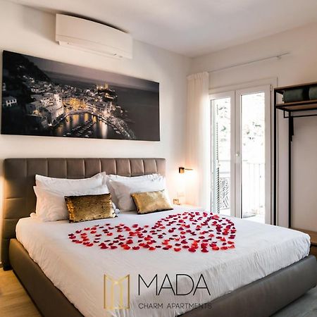 Mada Charm Apartments Jacuzzi เวอนาซซา ภายนอก รูปภาพ
